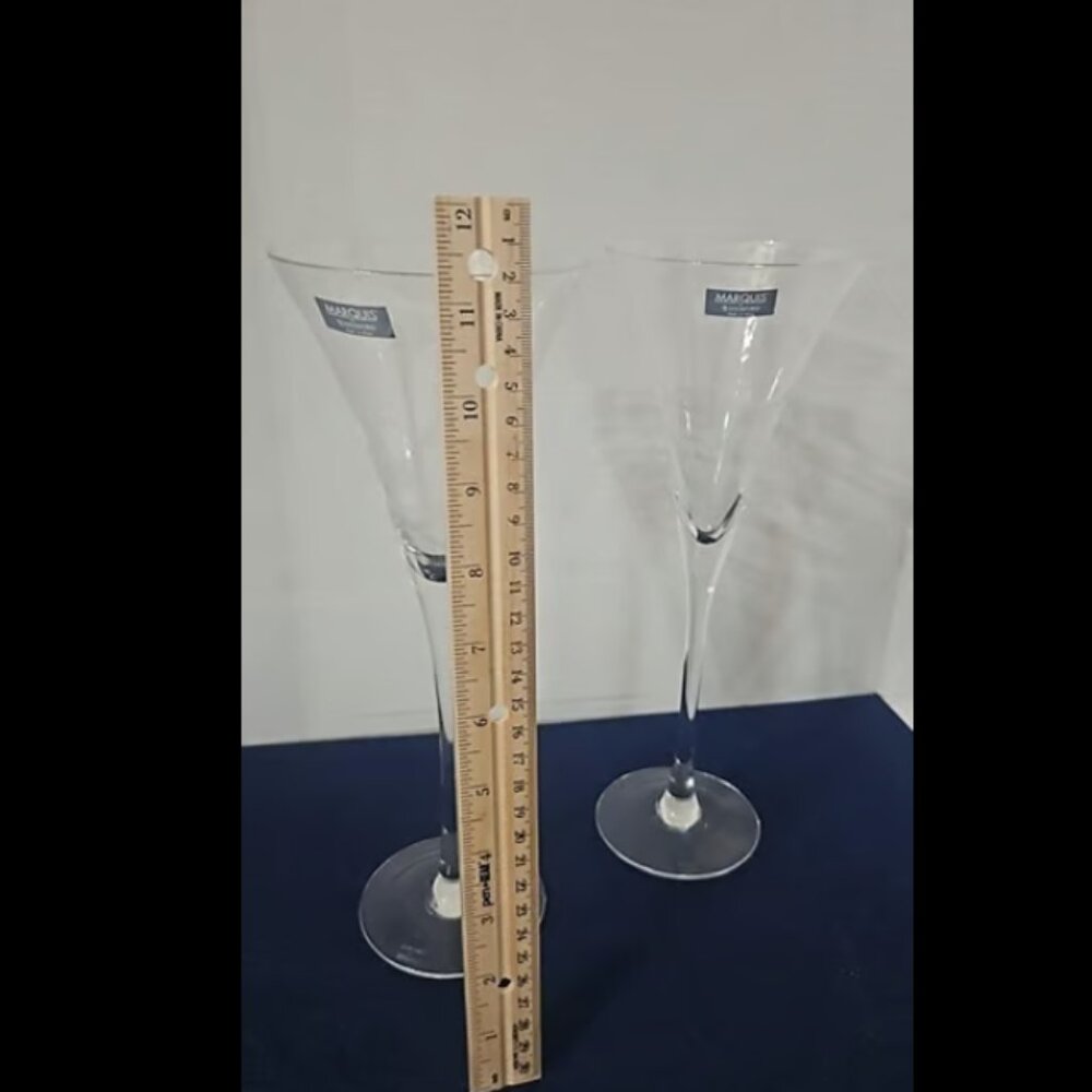 Marquis by Waterford "Yours Truly" Champagne Flutes - Picture 4 of 5